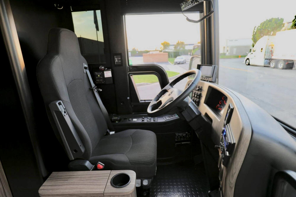 49390 2020 X3-45 Prevost Entertainer Bus For Sale at Staley Bus Sales / Staley Coach, Nashville, Tennessee.