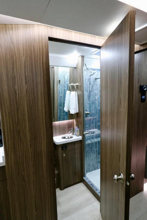 49390 2020 X3-45 Prevost Entertainer Bus For Sale at Staley Bus Sales / Staley Coach, Nashville, Tennessee.