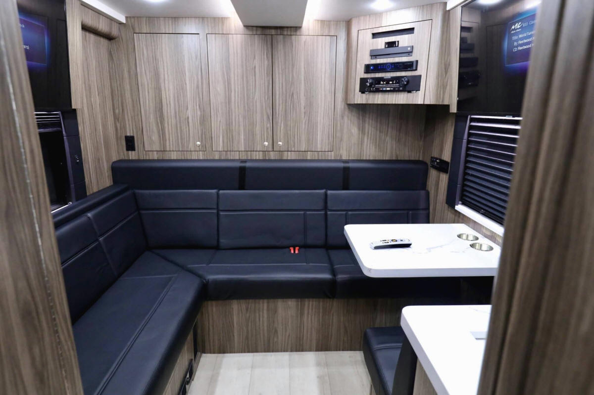 49390 2020 X3-45 Prevost Entertainer Bus For Sale at Staley Bus Sales / Staley Coach, Nashville, Tennessee.