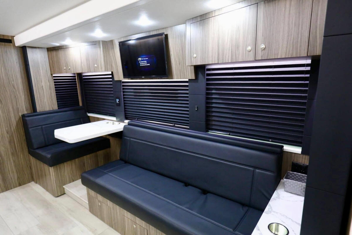 49390 2020 X3-45 Prevost Entertainer Bus For Sale at Staley Bus Sales / Staley Coach, Nashville, Tennessee.