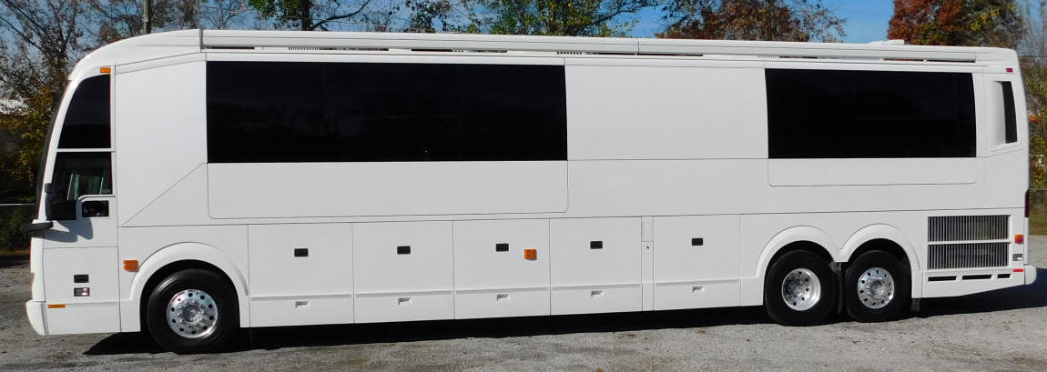 2011 H3-45 Prevost Display / VIP Bus # 49515 For Sale at Staley Bus Sales, Nashville, Tennessee.