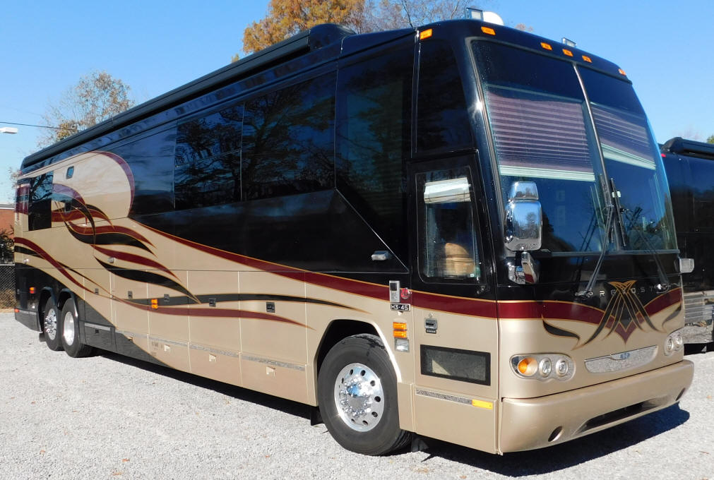 2006 H3-45 Prevost Dual Slide Star Bus # 49520 For Sale at Staley Bus Sales / Staley Coach in Nashville, Tennessee.