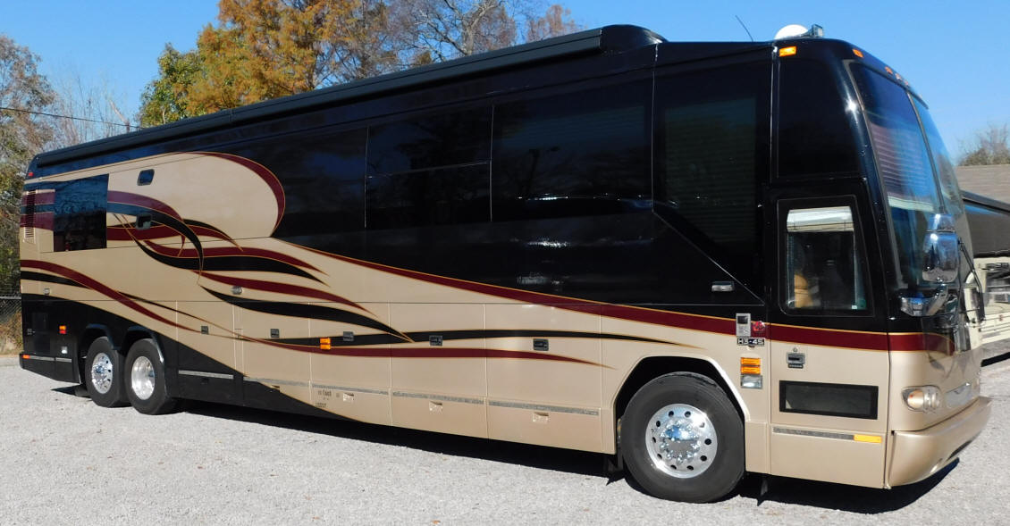 2006 H3-45 Prevost Dual Slide Star Bus # 49520 For Sale at Staley Bus Sales / Staley Coach in Nashville, Tennessee.