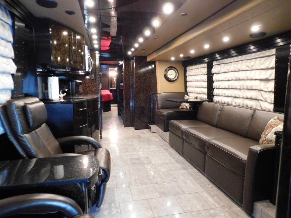 2010 H3-45 Prevost Star Bus / Motorhome # 49491 For Sale at Staley Bus Sales in Nashville, Tennessee.