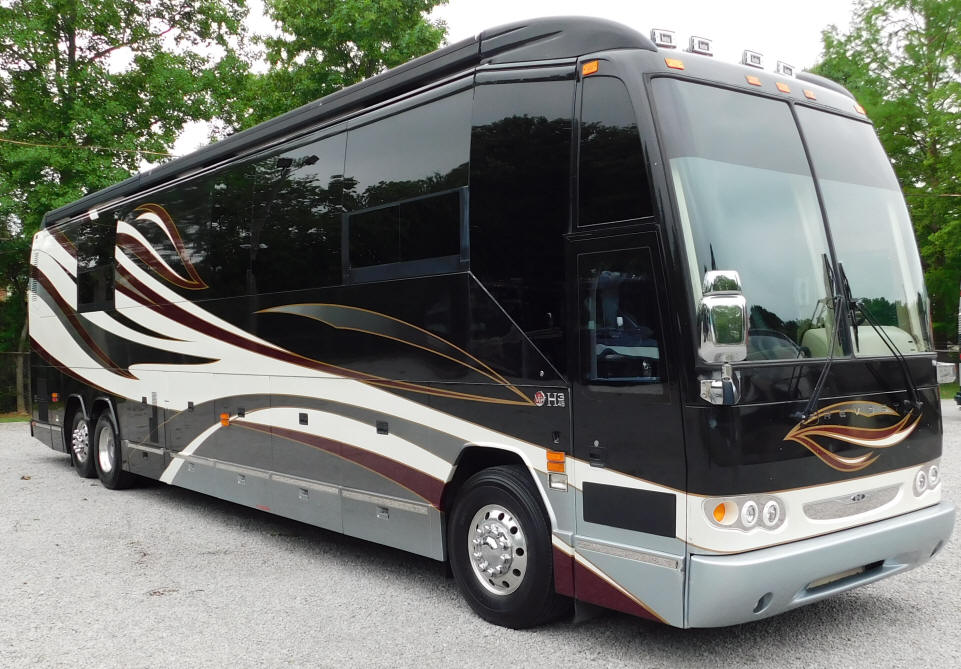 2010 H3-45 Prevost Star Bus / Motorhome # 49491 For Sale at Staley Bus Sales in Nashville, Tennessee..
